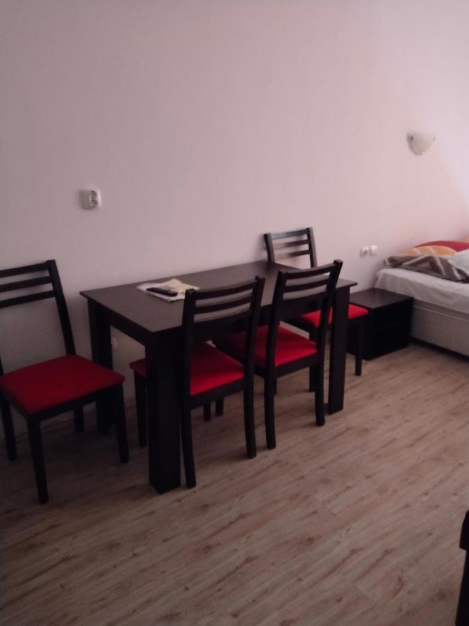 Apartamento Apartament Janet Pomorie Exterior foto