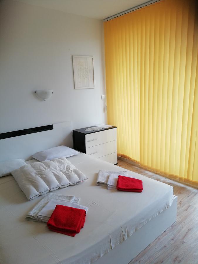 Apartamento Apartament Janet Pomorie Exterior foto
