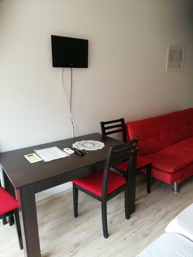 Apartamento Apartament Janet Pomorie Exterior foto